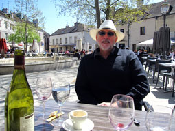 Lunch in Place Zola in Dijon - April 2010.